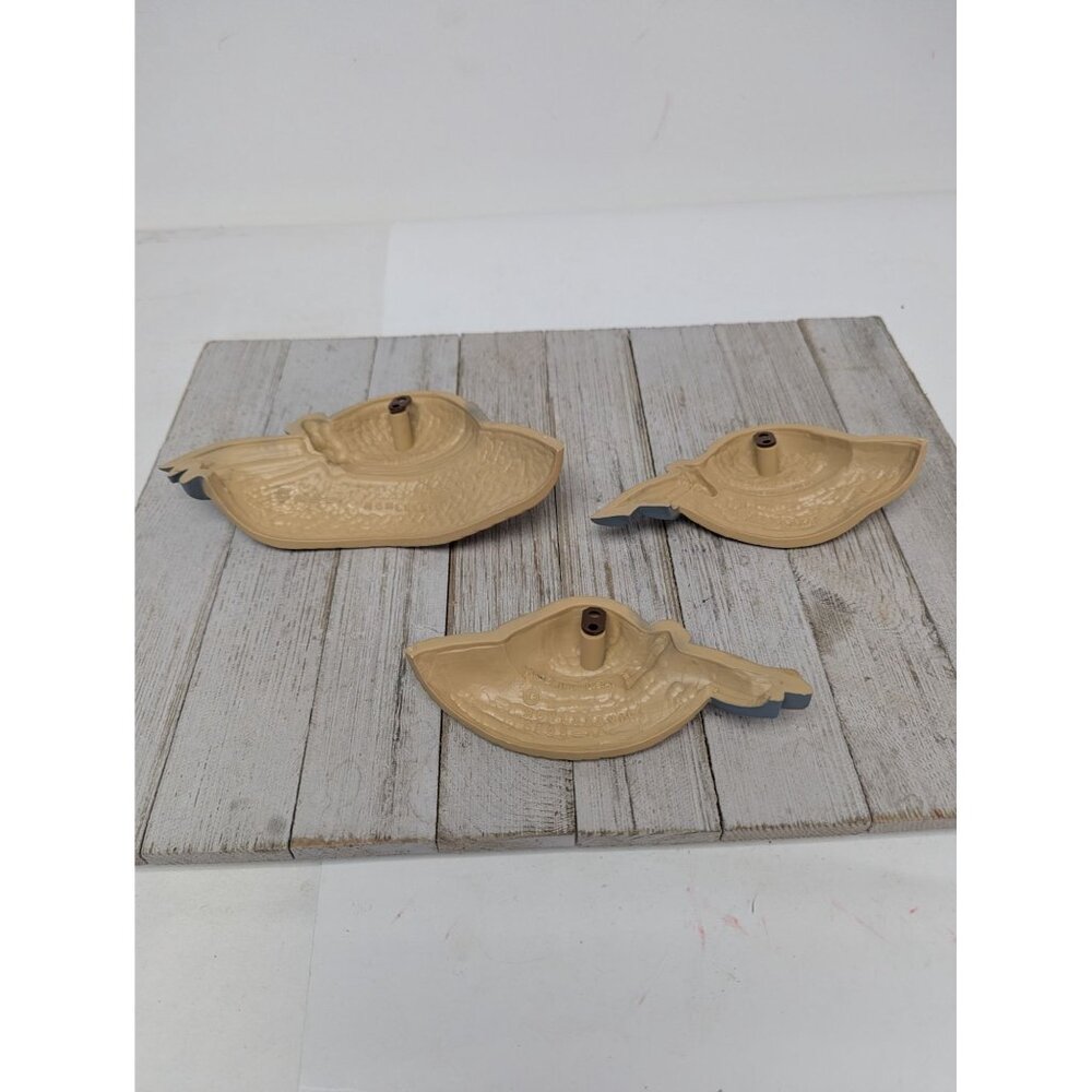 Set of 3 Ladies Hat With Blue Bows Vintage Wall Decor Burwood #2803 6"-7" MCM - Picture 5 of 11